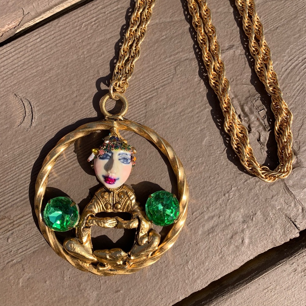 HOST PICK🥳🥳Crystal & Ceramic Gypsy Medallion Necklace